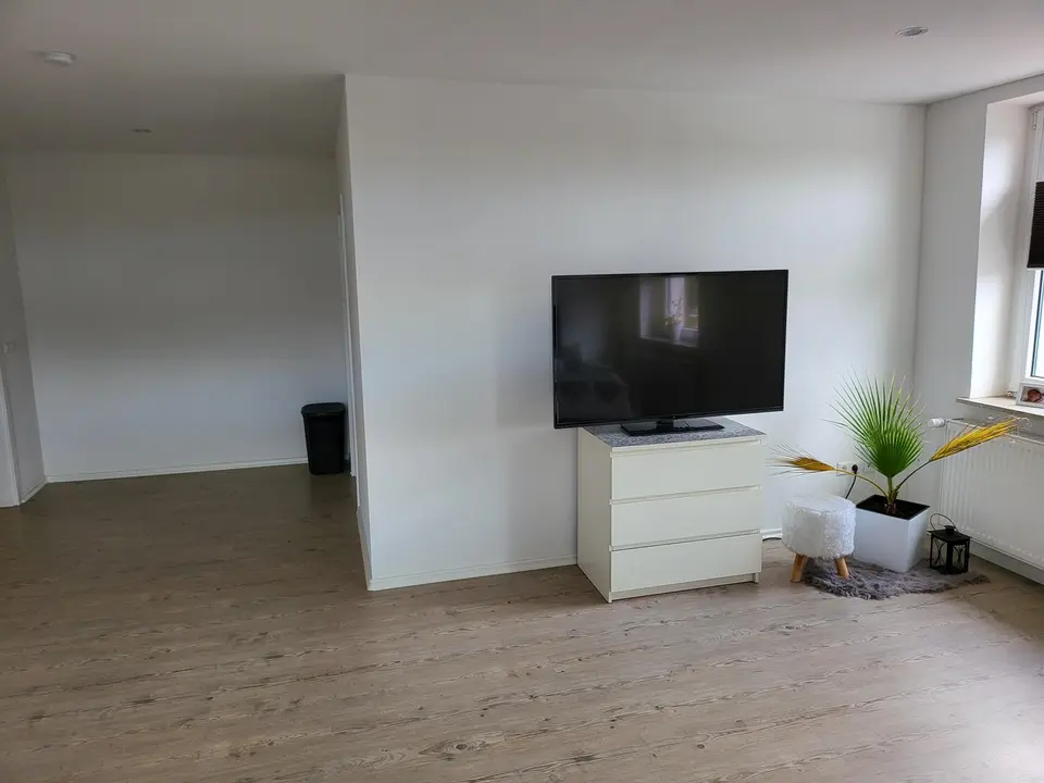 5 Zimmer Wohnung mit 200 m² in Crimmitschau – Bild 3