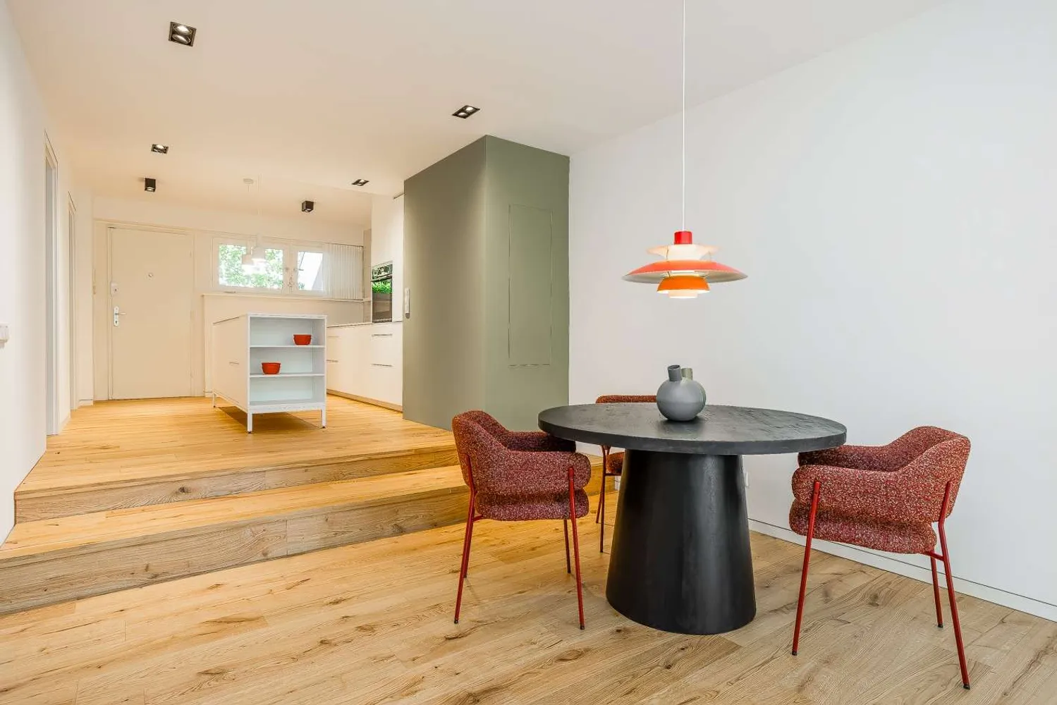 1 Zimmer Wohnung mit 72 m² in Berlin – Bild 2