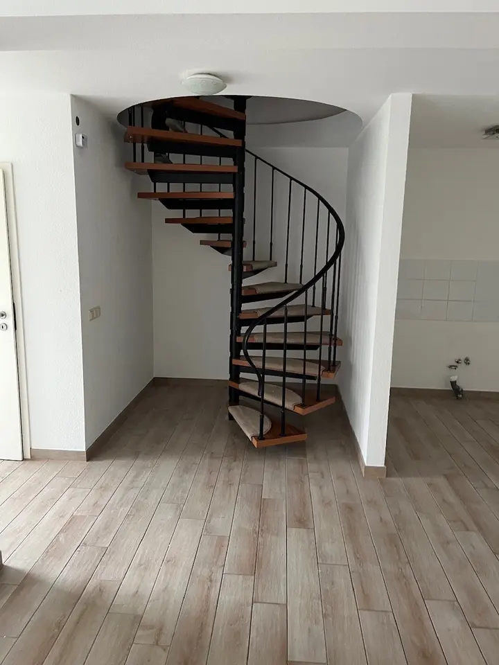 5 Zimmer Wohnung mit 85 m² in Wurzen – Bild 2