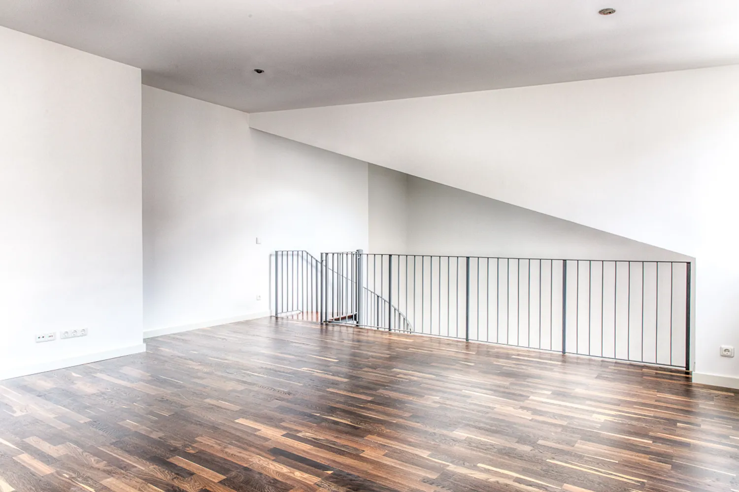 4 Zimmer Wohnung mit 160 m² in München – Bild 11