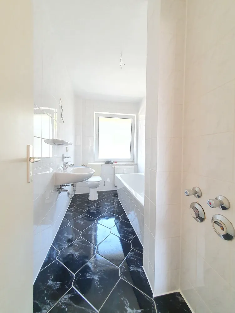 3 Zimmer Wohnung mit 66 m² in Meiningen – Bild 1