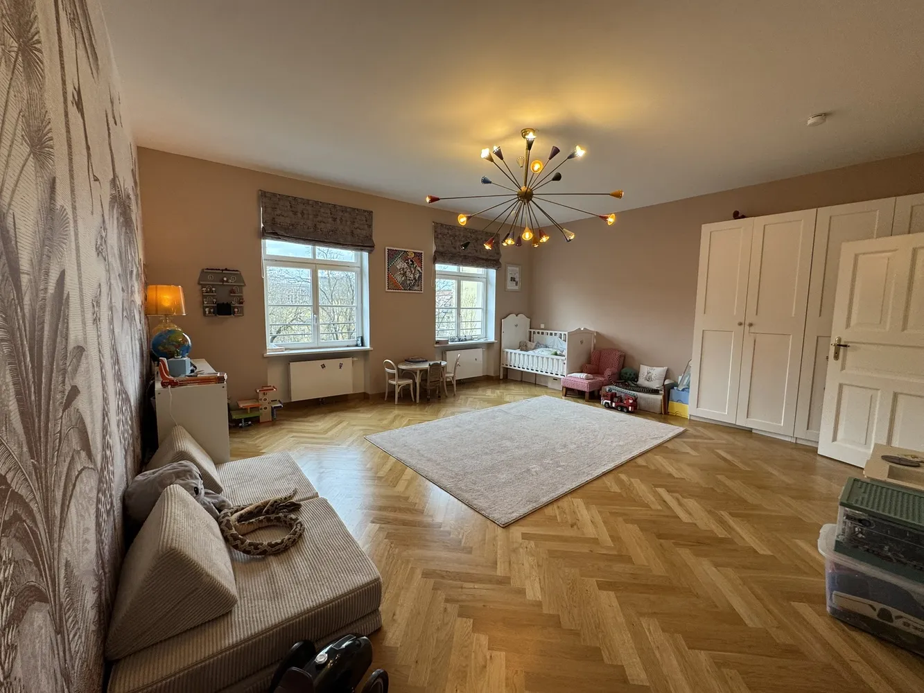5 Zimmer Wohnung mit 193 m² in München – Bild 6