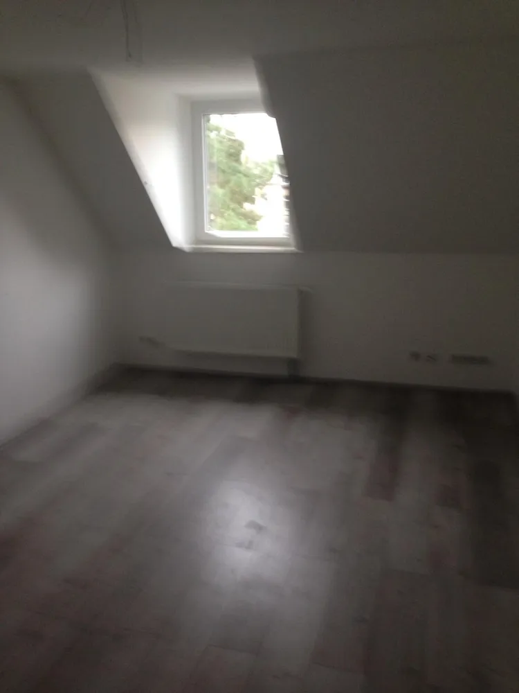 2 Zimmer Wohnung mit 77 m² in Köln – Bild 6