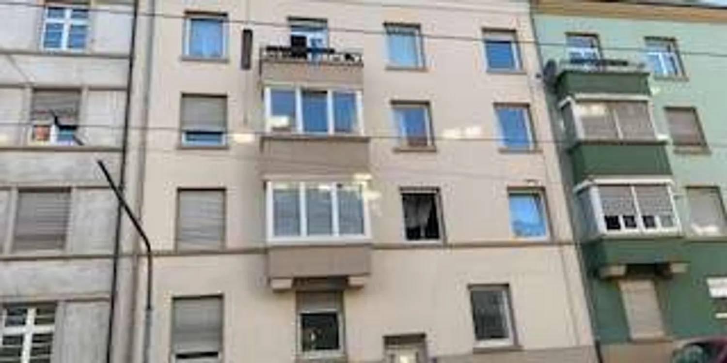 2 Zimmer Wohnung mit 48 m² in Karlsruhe – Bild 2