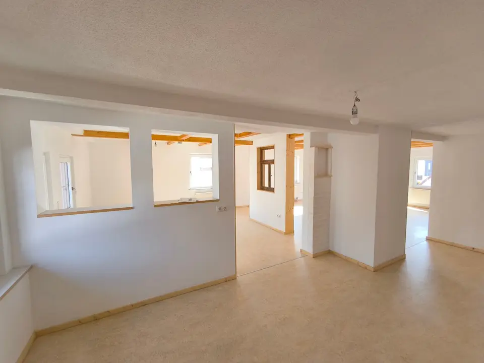 6 Zimmer Wohnung mit 142 m² in Coburg – Bild 7