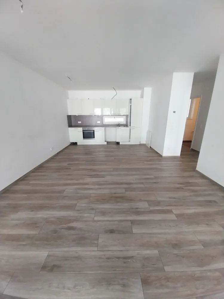 2 Zimmer Wohnung mit 60 m² in Frankfurt am Main – Bild 2