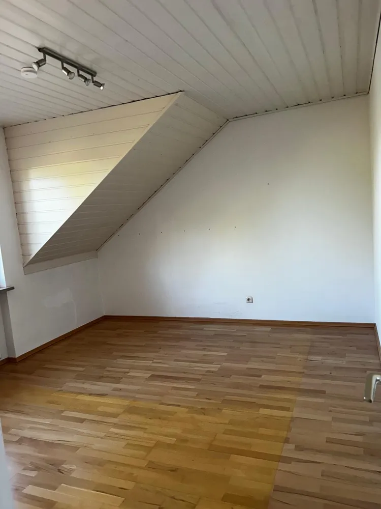4 Zimmer Haus mit 140 m² in München – Bild 3