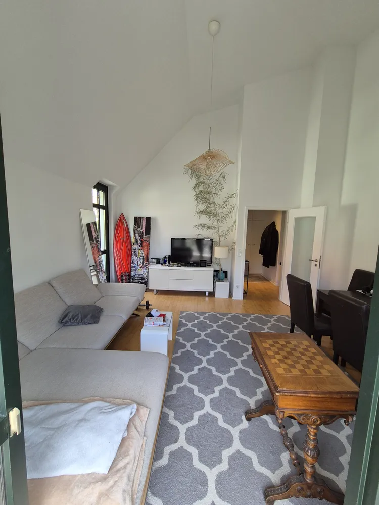 2 Zimmer Wohnung mit 60 m² in München – Bild 3