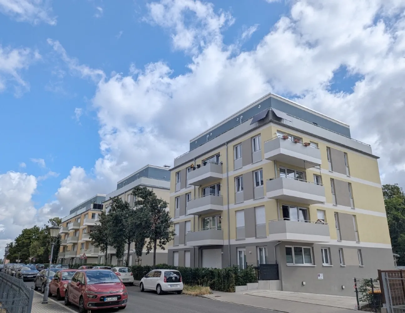 4 Zimmer Wohnung mit 132 m² in Dresden – Bild 1