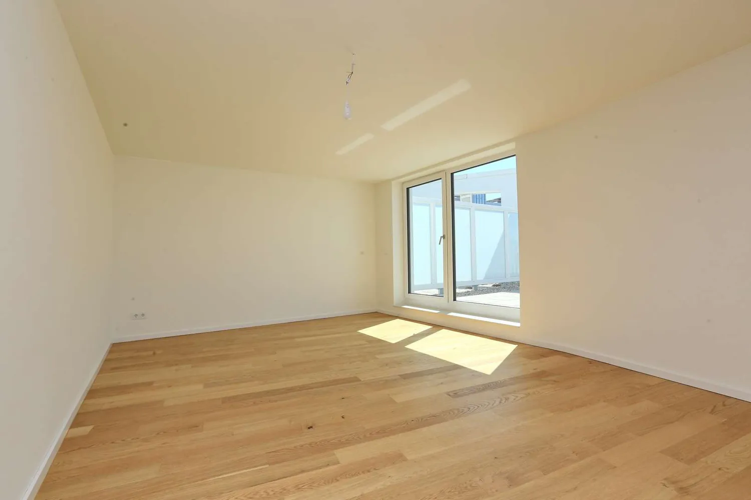 4 Zimmer Wohnung mit 112 m² in Hamburg – Bild 2
