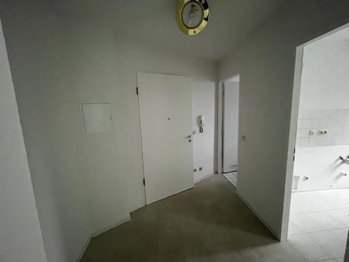 2 Zimmer Wohnung mit 46 m² in Berlin – Bild 7