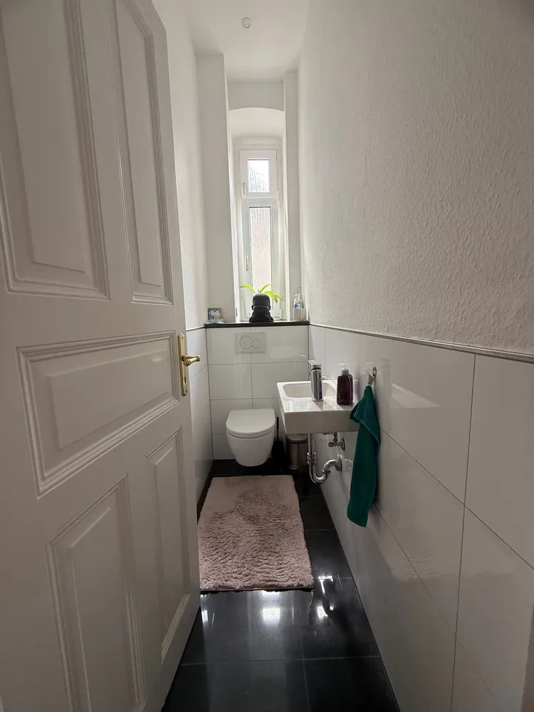 4 Zimmer Wohnung mit 102 m² in Wiesbaden – Bild 8