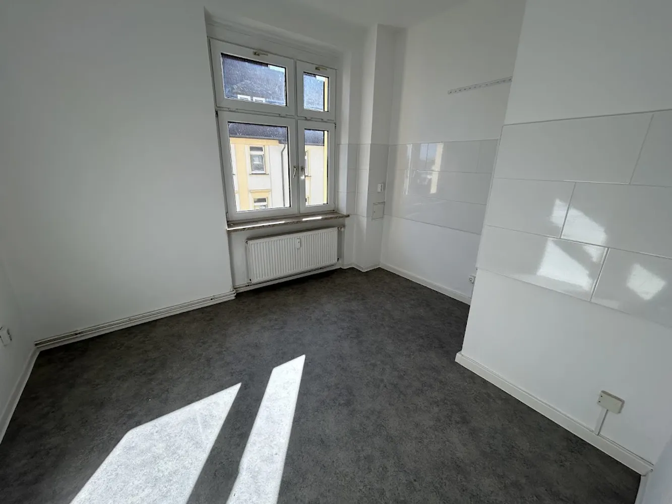 2 Zimmer Wohnung mit 60 m² in Magdeburg – Bild 4