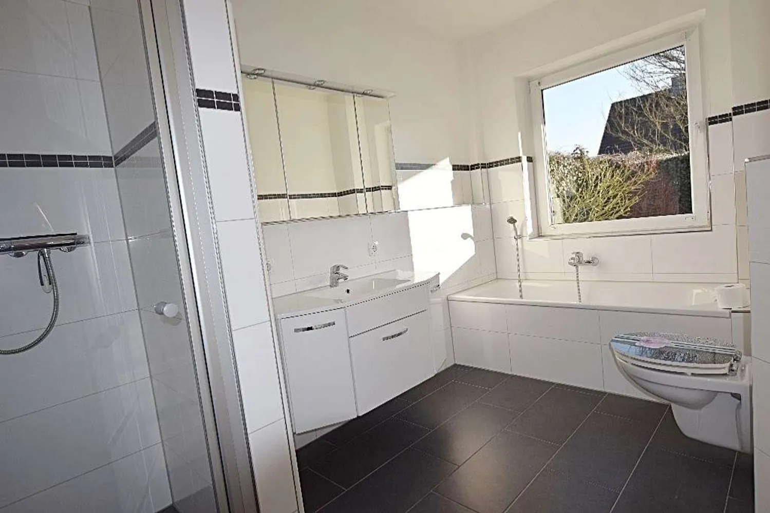 2 Zimmer Wohnung mit 66 m² in Neumünster – Bild 5