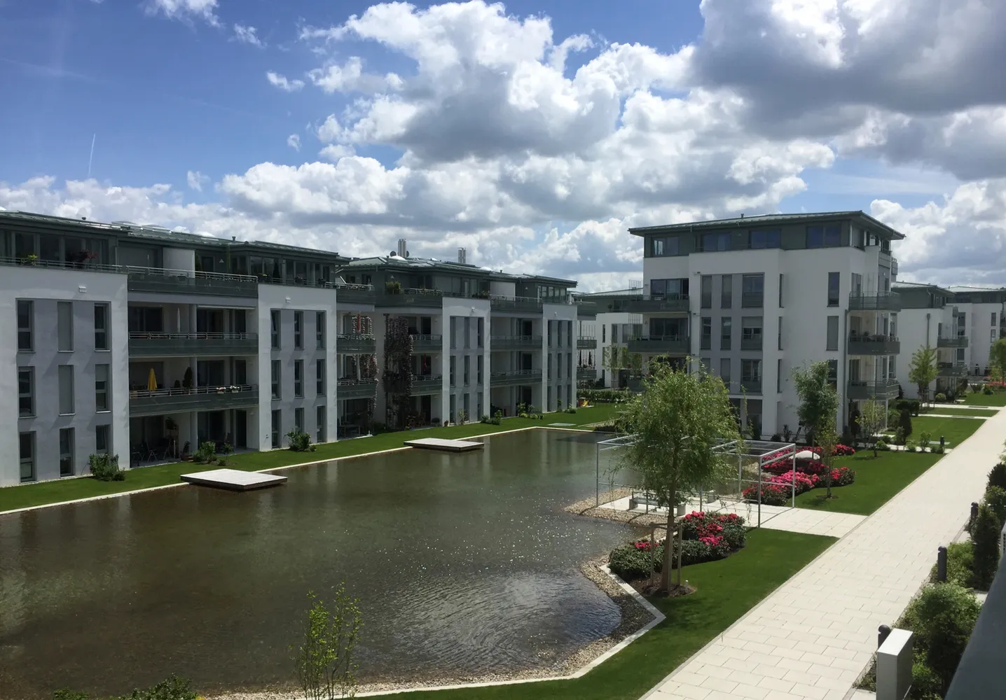 3 Zimmer Wohnung mit 81 m² in Regensburg – Bild 2