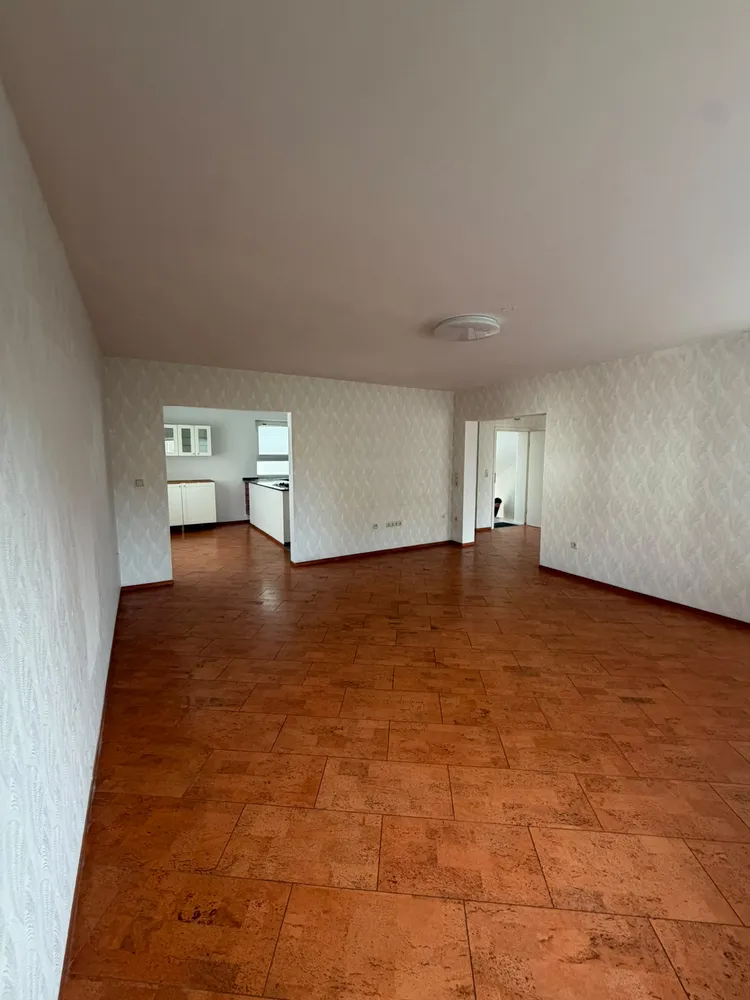 3 Zimmer Wohnung mit 100 m² in Kassel – Bild 6