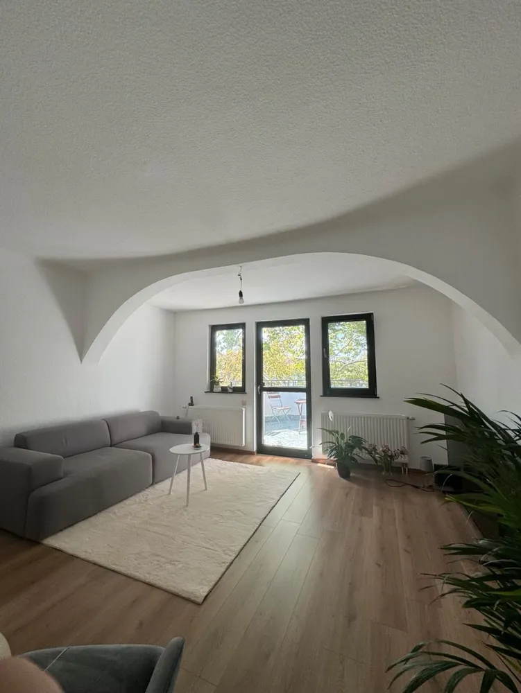 1 Zimmer Wohnung mit 71 m² in Berlin – Bild 1