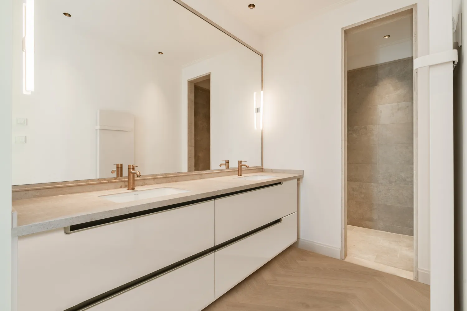 4 Zimmer Wohnung mit 149 m² in Berlin – Bild 5