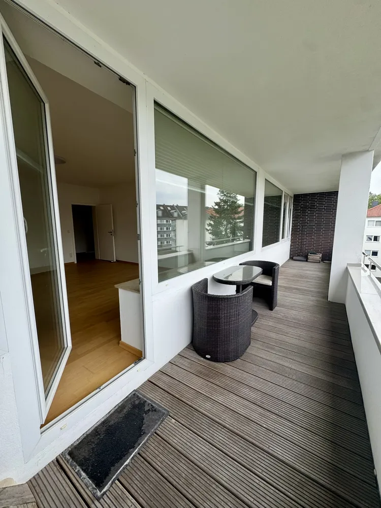 3 Zimmer Wohnung mit 95 m² in Düsseldorf – Bild 4