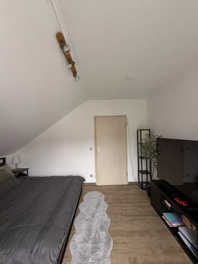 2 Zimmer Wohnung mit 34 m² in Saarbrücken – Bild 11