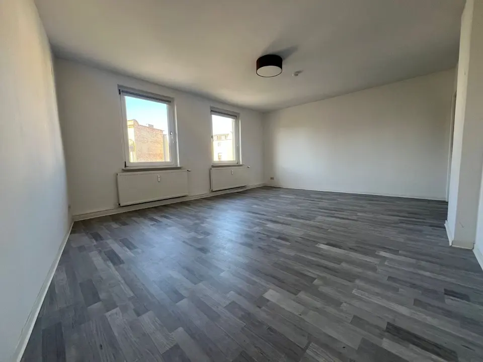 3 Zimmer Wohnung mit 112 m² in Köthen – Bild 4