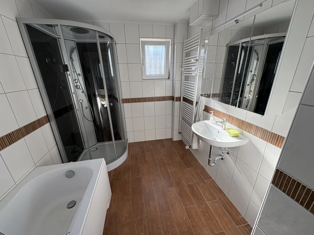 3 Zimmer Wohnung mit 84 m² in Karlsruhe – Bild 3