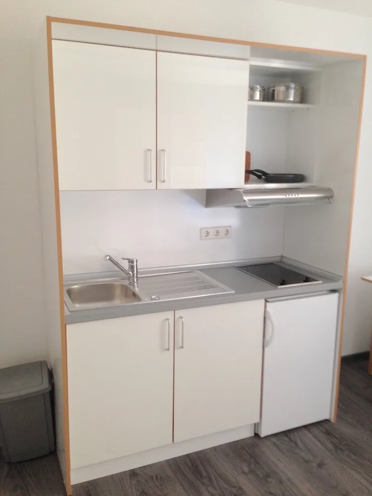 1 Zimmer Wohnung mit 15 m² in Karlsruhe – Bild 3