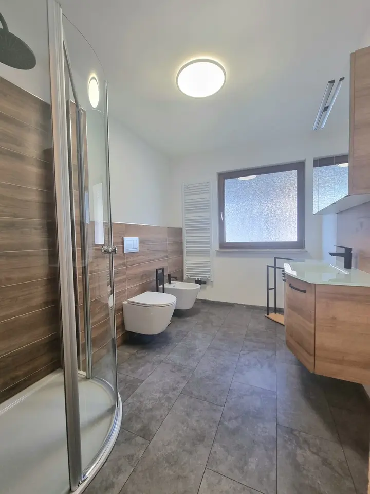 7 Zimmer Haus mit 246 m² in Saarbrücken – Bild 8