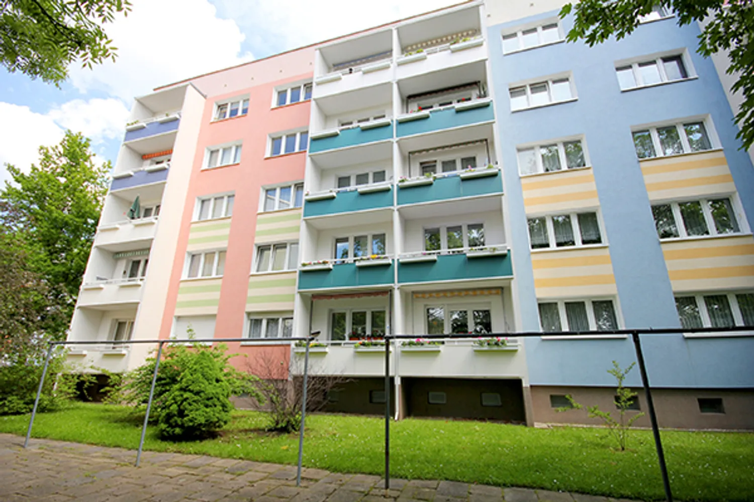 3 Zimmer Wohnung mit 60 m² in Halle (Saale) – Bild 4