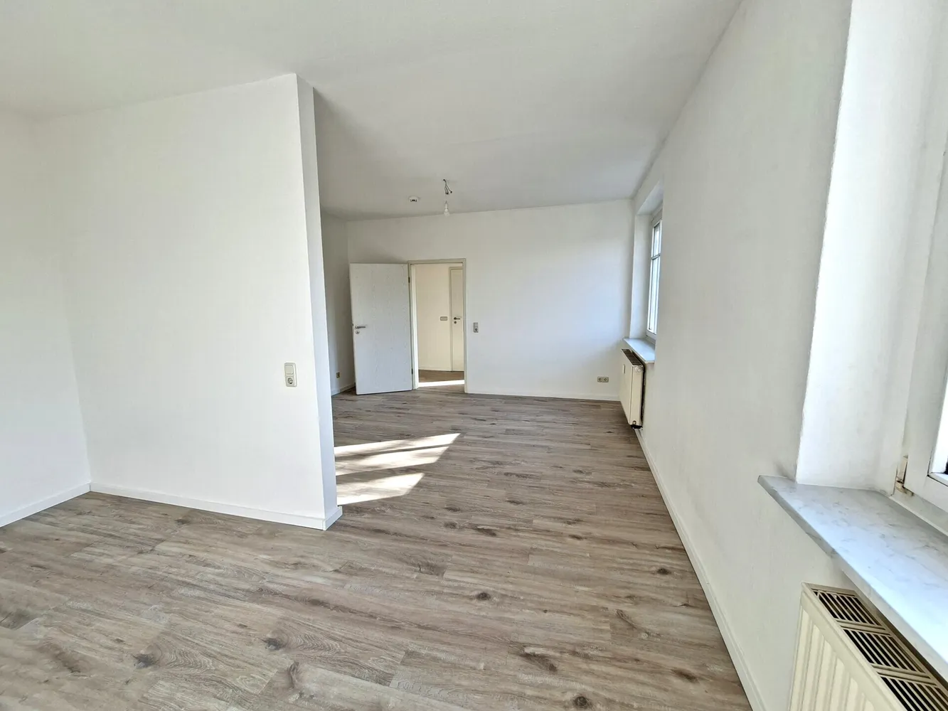1 Zimmer Wohnung mit 42 m² in Zeitz – Bild 10