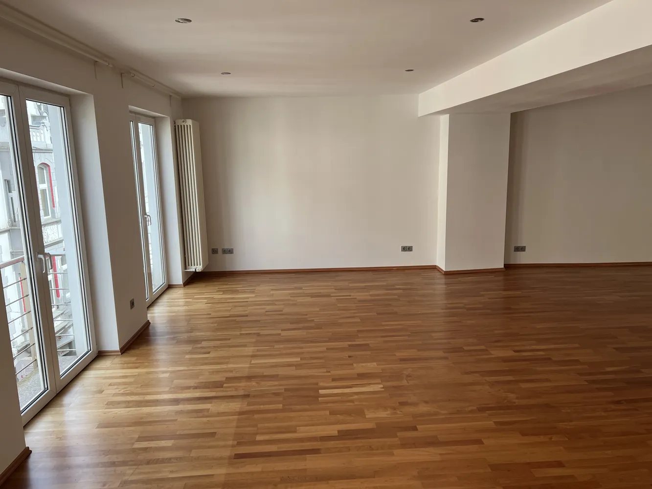 2 Zimmer Wohnung mit 82 m² in Bonn – Bild 4