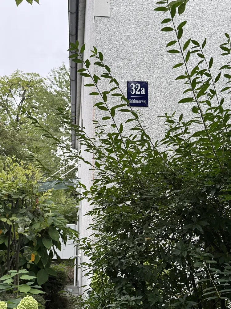 3 Zimmer Wohnung mit 103 m² in München – Bild 2