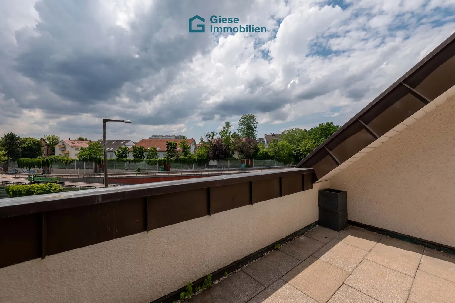 4 Zimmer Wohnung mit 93 m² in Stuttgart – Bild 6