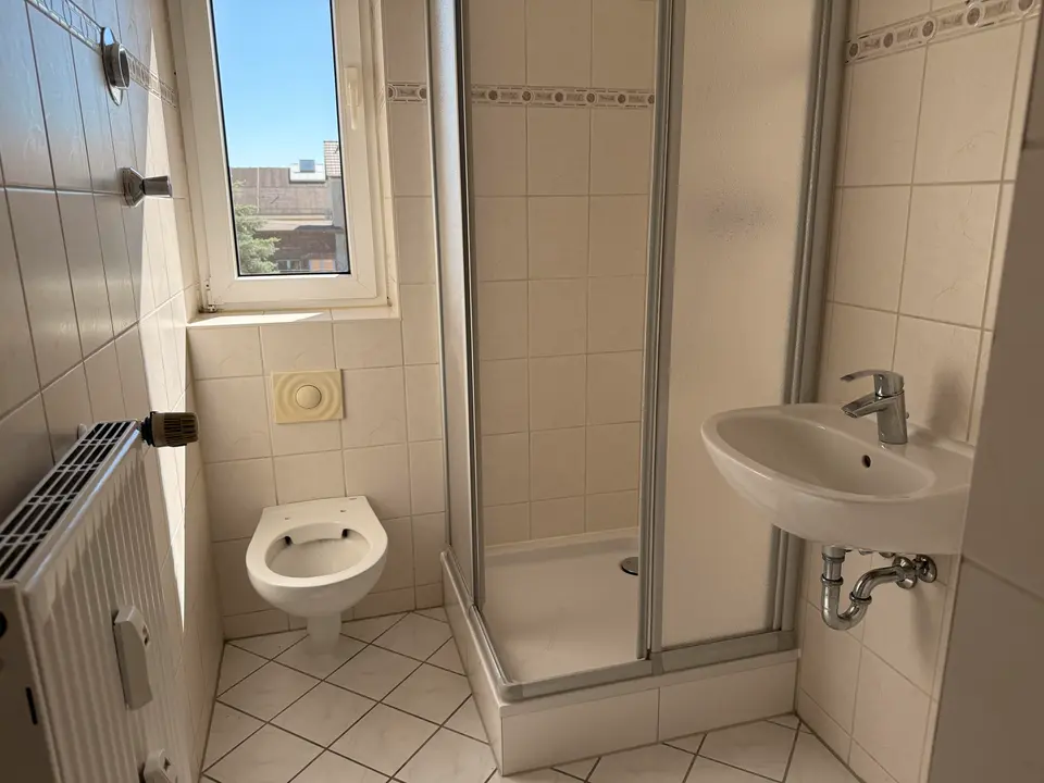 3 Zimmer Wohnung mit 71 m² in Halle (Saale) – Bild 3