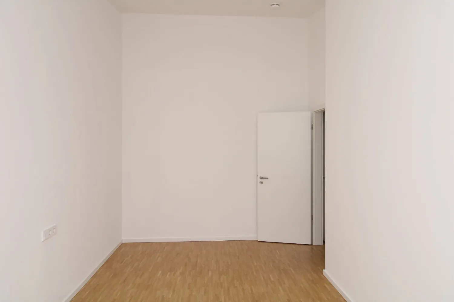3 Zimmer Wohnung mit 82 m² in Dresden – Bild 3