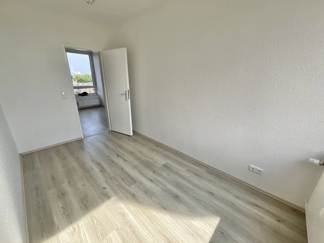 4 Zimmer Wohnung mit 80 m² in Düsseldorf – Bild 11
