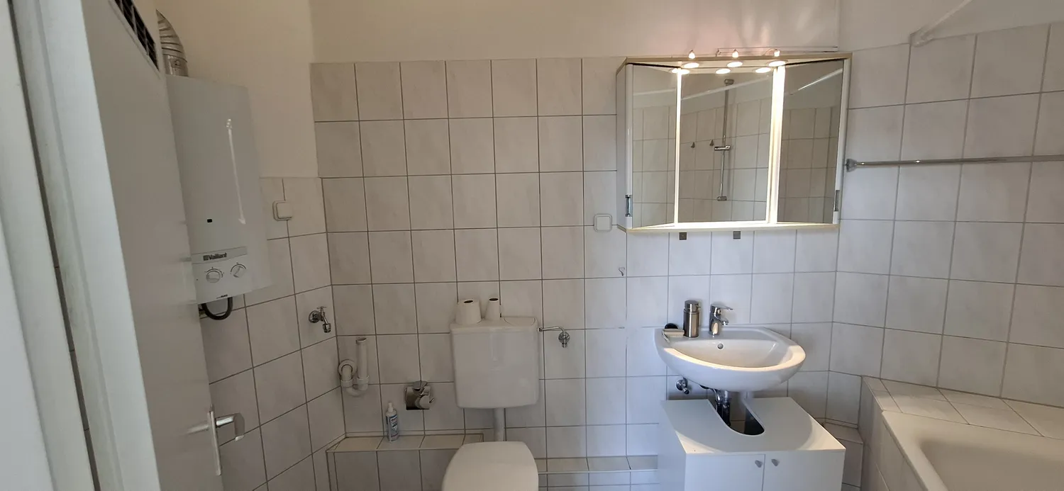 4 Zimmer Wohnung mit 100 m² in Duisburg – Bild 4