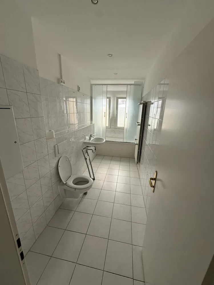 4 Zimmer Wohnung mit 97 m² in Bitterfeld-Wolfen – Bild 8