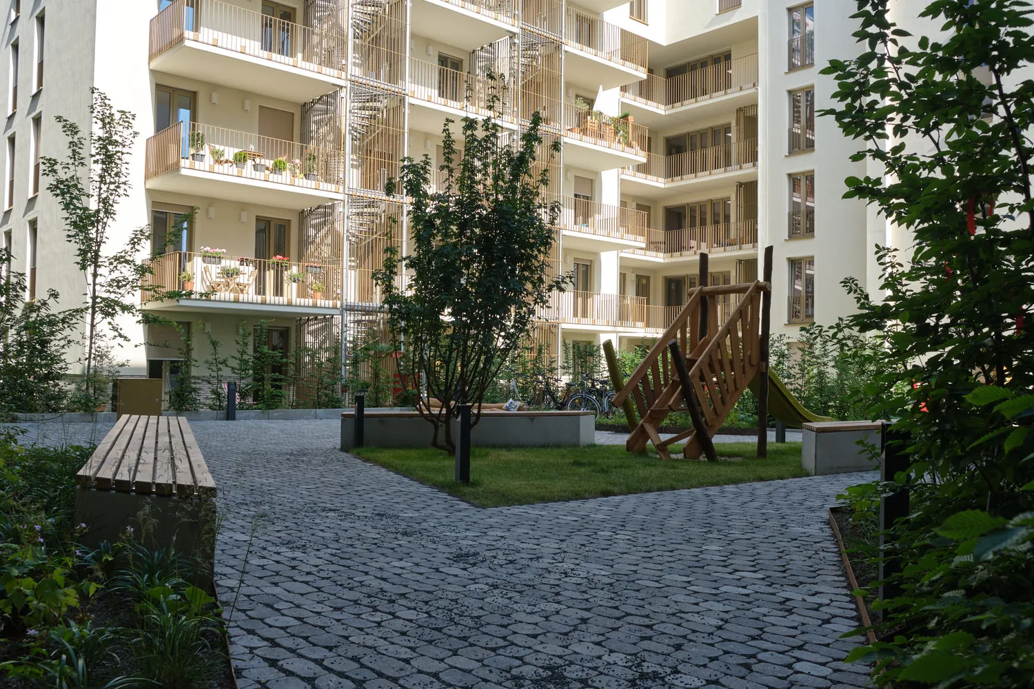 3 Zimmer Wohnung mit 91 m² in Frankfurt am Main – Bild 11