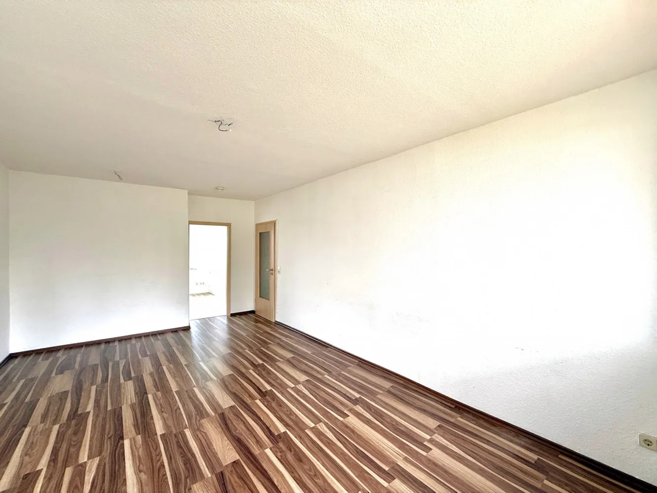 3 Zimmer Wohnung mit 60 m² in Suhl – Bild 12