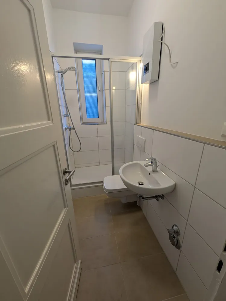 2 Zimmer Wohnung mit 44 m² in Düsseldorf – Bild 2