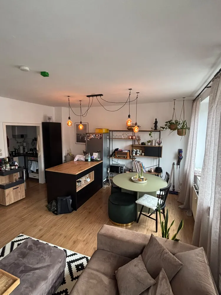 2 Zimmer Wohnung mit 55 m² in Köln – Bild 8