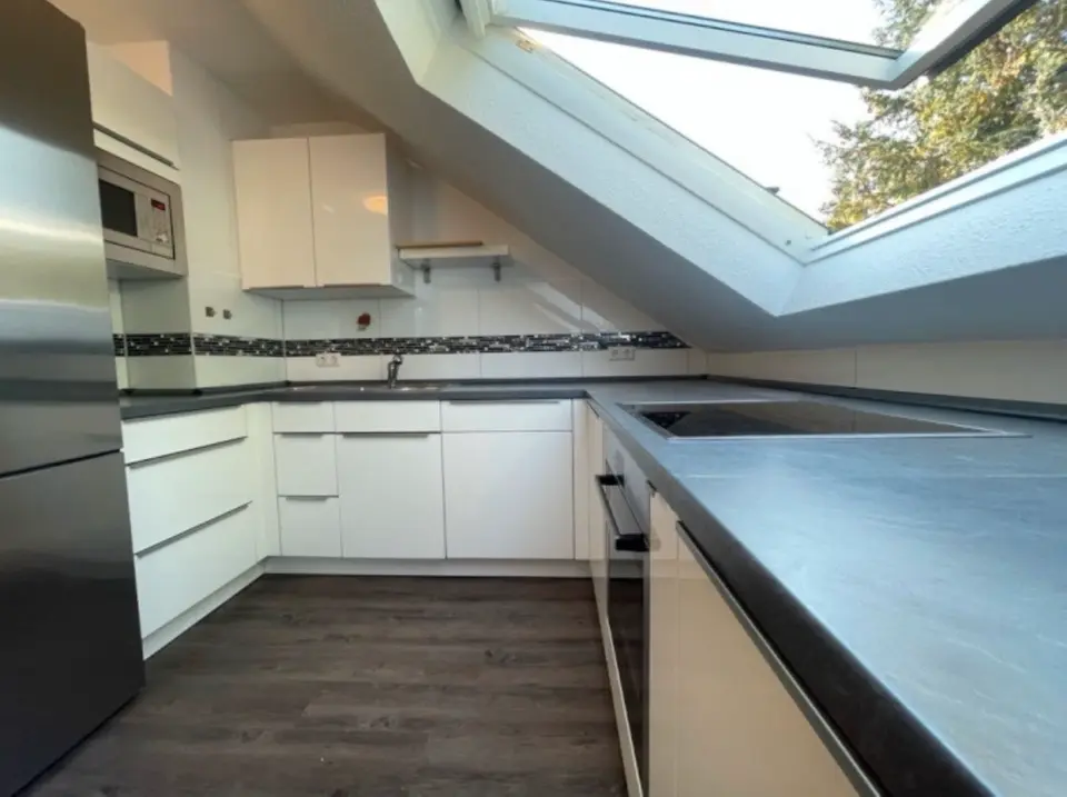 Shared room with 75 m² in Stuttgart – Photo 3