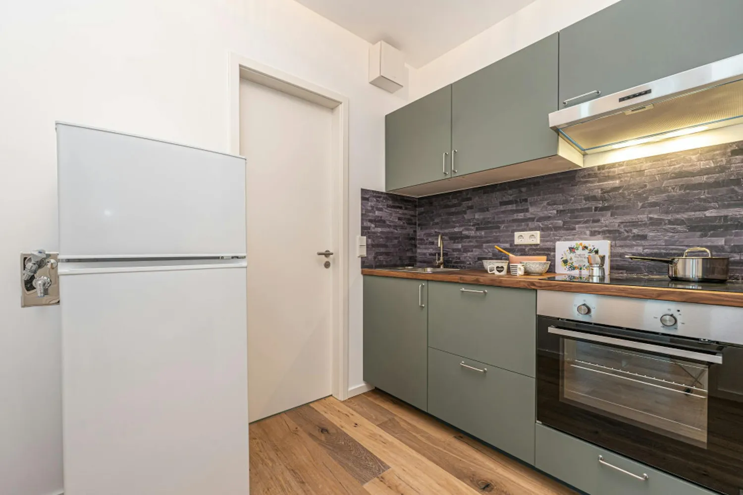 Shared room with 14 m² in Berlin – Photo 6