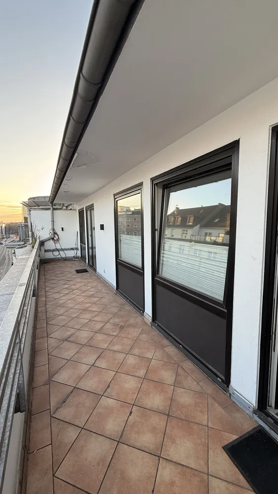 3 Zimmer Wohnung mit 113 m² in Düsseldorf – Bild 3