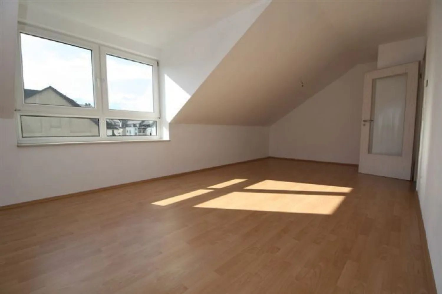 2 Zimmer Wohnung mit 50 m² in Plauen – Bild 1