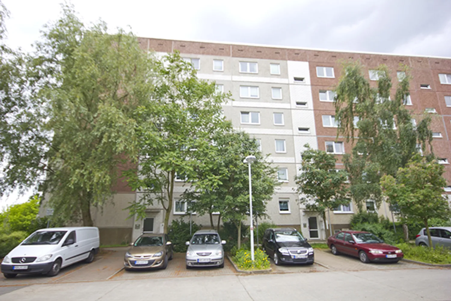 2 Zimmer Wohnung mit 47 m² in Halle (Saale) – Bild 4