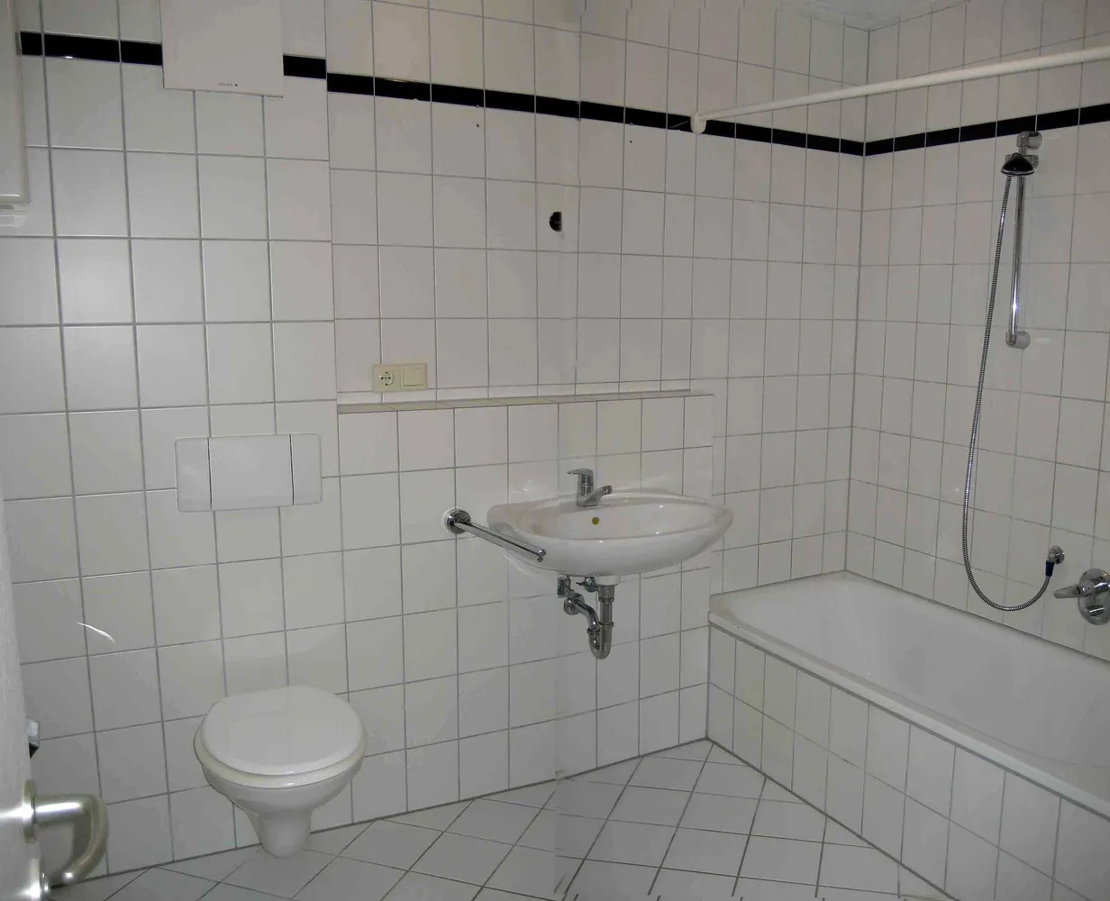 2 Zimmer Wohnung mit 78 m² in Paderborn – Bild 2