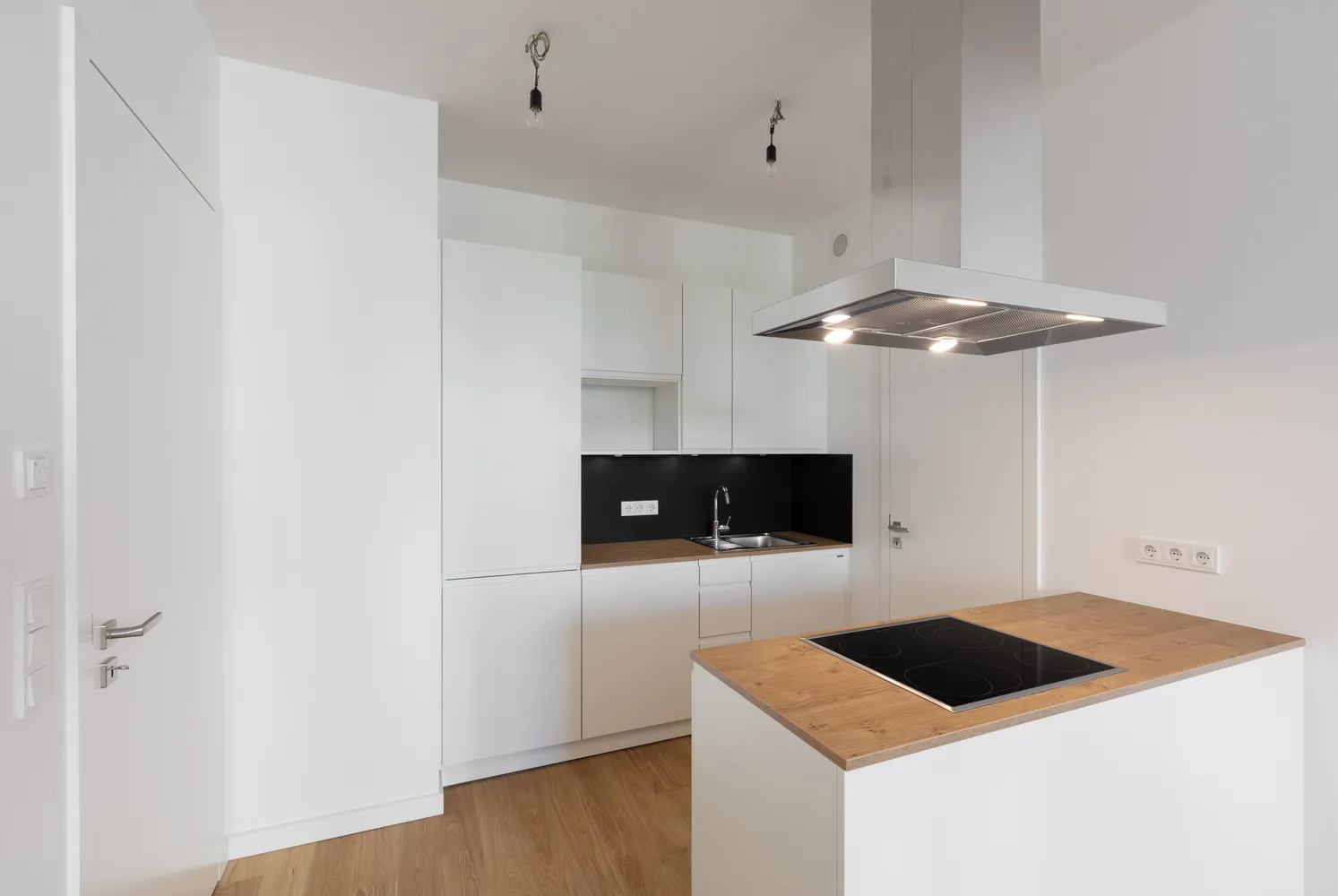 3 Zimmer Wohnung mit 95 m² in Berlin – Bild 2