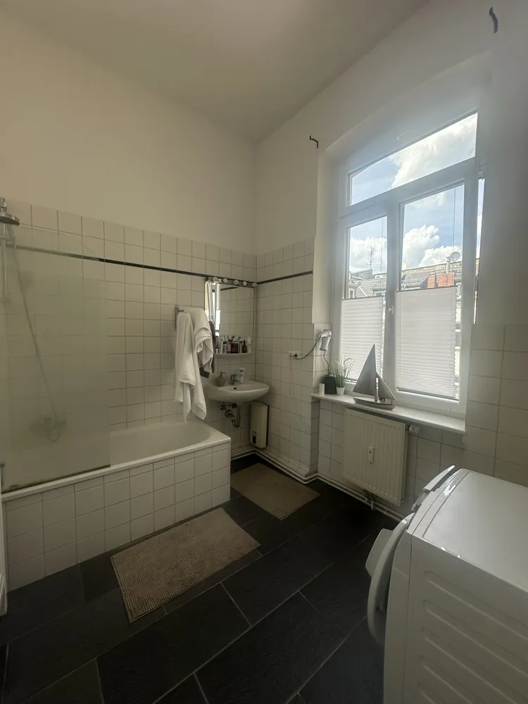 3 Zimmer Wohnung mit 120 m² in Wiesbaden – Bild 6